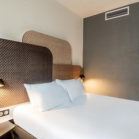 Hotel ibis Marseille Centre Prado Velodrome Esterno foto