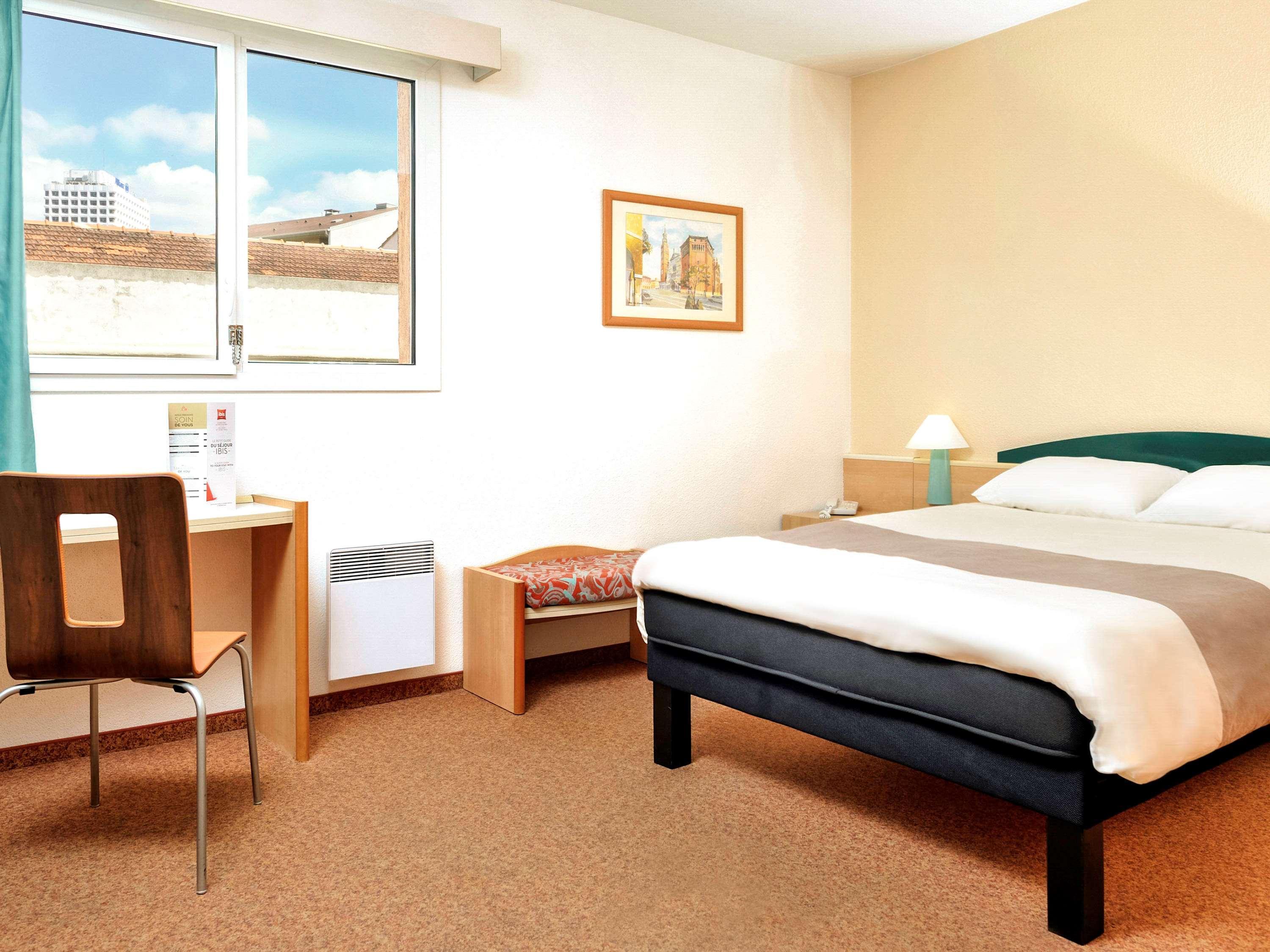 Hotel ibis Marseille Centre Prado Velodrome Esterno foto